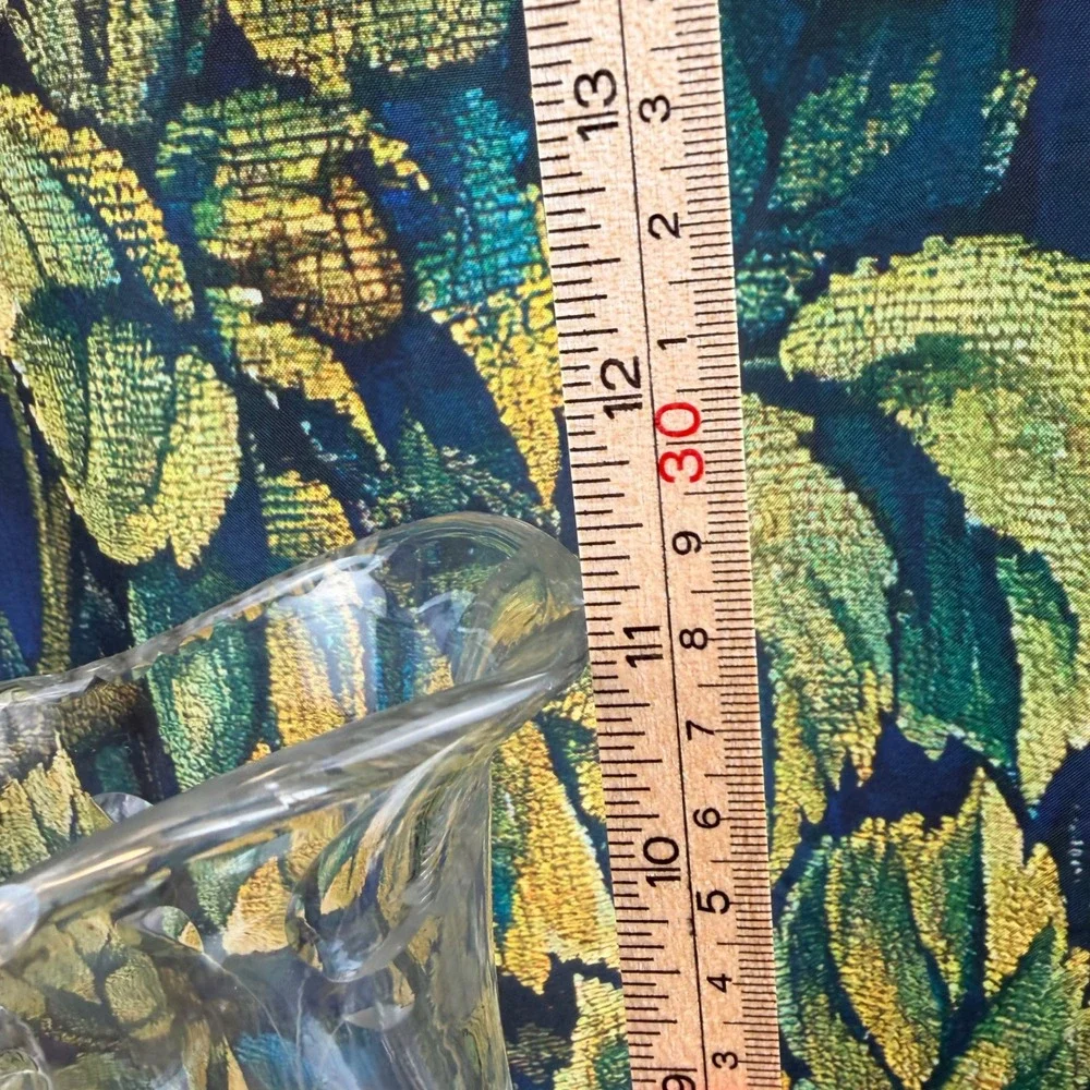 Unbranded vintage cut